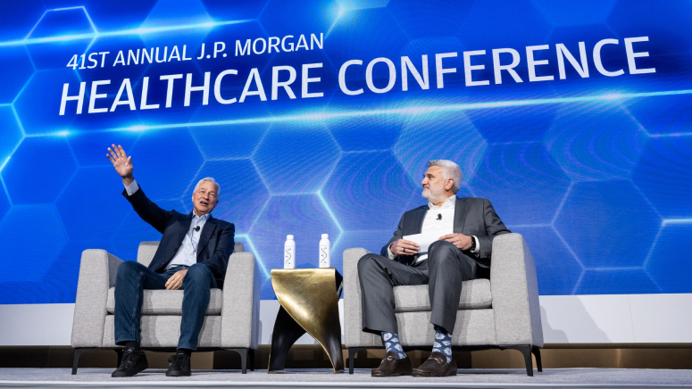 Image of Jamie Dimon and Mike Gaito at the 41st annual J.P. Morgan Healthcare Conference. 