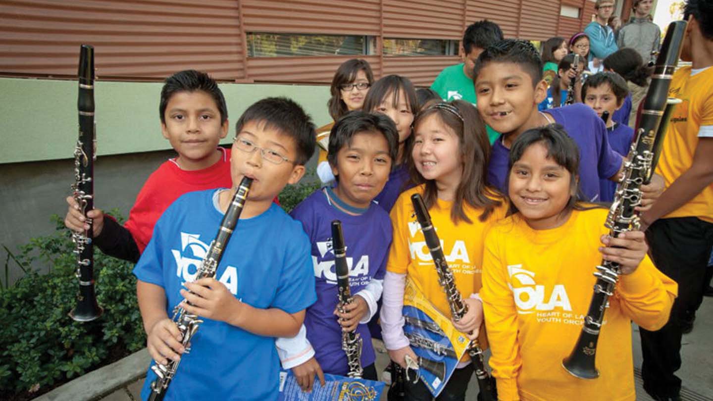 Kids with clarinets