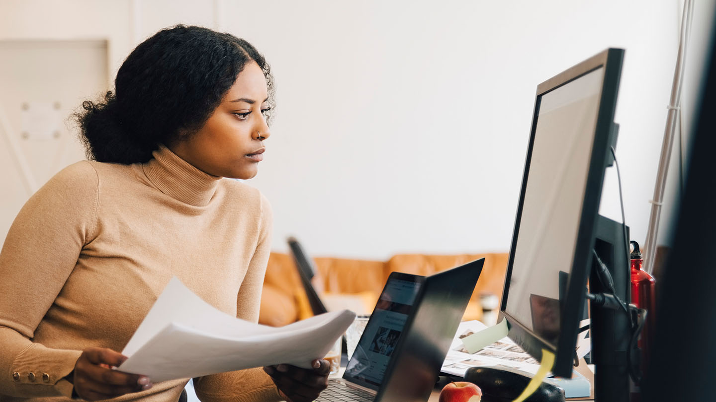 woman using her pc banner